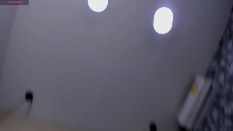 Snapshot of emillyharper_ chatting on 11/01/25, 04:25 emillyharper_ online show from 11/01/25, 04:25