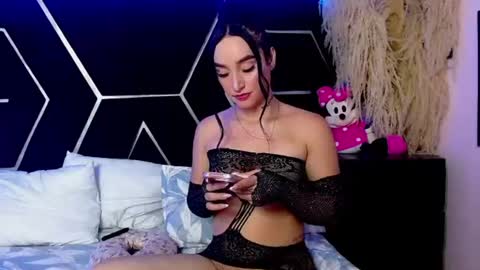 Snapshot of emillystonex chatting on 07/09/26, 06:12 emillystonex online show from 07/09/26, 06:12