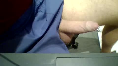 Snapshot of emilmirror chatting on 11/04/25, 05:06 emilmirror online show from 11/04/25, 05:06