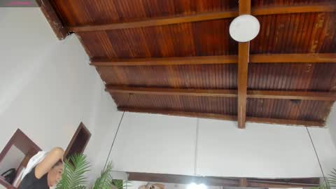 Snapshot of emily18__ chatting on 11/30/25, 10:52 Emily online show from 11/30/25, 10:52