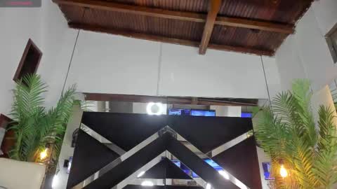 Snapshot of emily18__ chatting on 12/16/25, 10:53 Emily online show from 12/16/25, 10:53