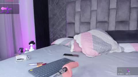 Emily online show from 10/09/25, 12:03