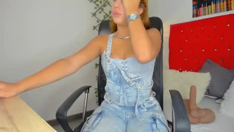 Emily online show from 05/04/26, 12:45
