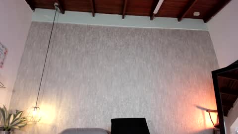 Snapshot of emily_ariaszc chatting on 12/06/24, 03:22 Emily online show from 12/06/24, 03:22