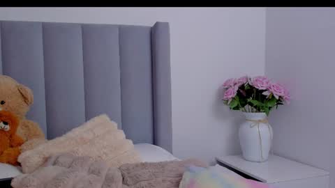 Emily  online show from 07/28/26, 06:20