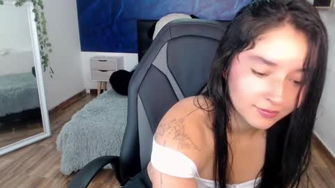 Emily Carter online show from 01/21/25, 02:54