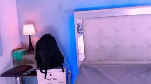 emily_castillo_1 online show from 09/09/25, 02:44