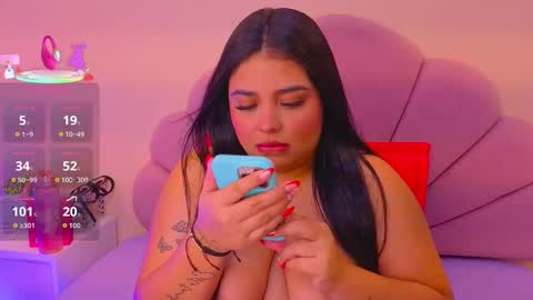 Emily online show from 09/19/25, 02:46