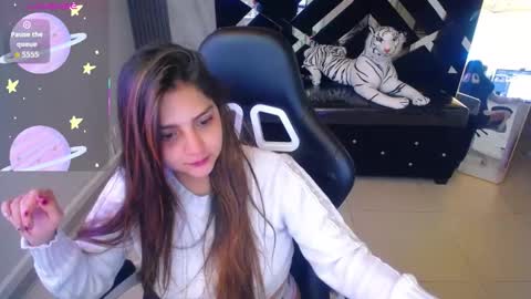 Snapshot of emily_cooper_t chatting on 09/19/25, 03:08 emily_cooper_t online show from 09/19/25, 03:08