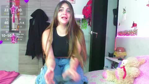 Snapshot of emily_cooper_t chatting on 11/11/25, 07:47 emily_cooper_t online show from 11/11/25, 07:47