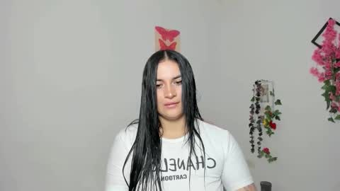 Snapshot of emily_coraline chatting on 10/09/25, 02:59 Emily  online show from 10/09/25, 02:59