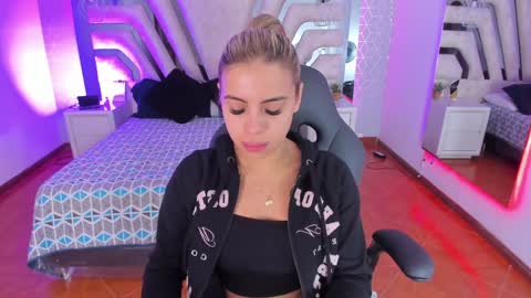 Emily online show from 12/27/24, 10:34