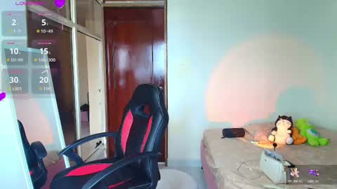 emily_foru online show from 06/13/26, 07:45