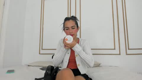 Snapshot of emily_gaviria1 chatting on 04/12/26, 12:10 emily_gaviria1 online show from 04/12/26, 12:10