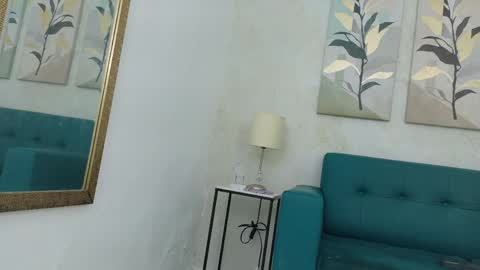 Snapshot of emily_gaviria1 chatting on 04/19/26, 12:26 emily_gaviria1 online show from 04/19/26, 12:26