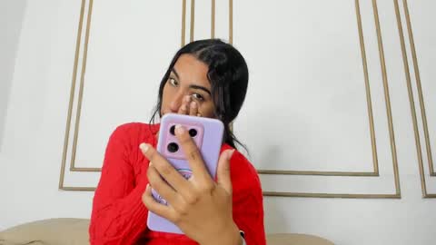 Snapshot of emily_gaviria1 chatting on 05/09/26, 12:10 emily_gaviria1 online show from 05/09/26, 12:10