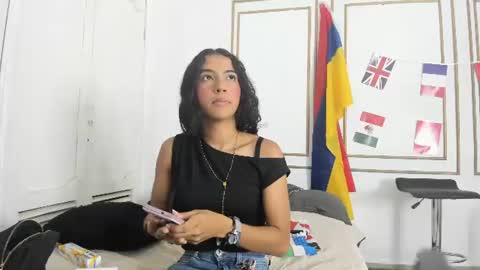 emily_gaviria1 online show from 06/16/26, 01:47