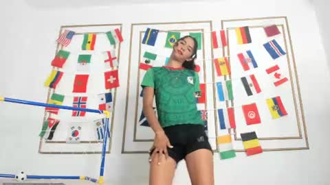 emily_gaviria1 online show from 06/19/26, 07:06