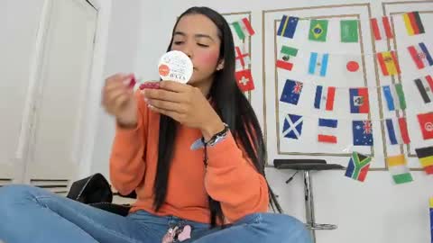 emily_gaviria1 online show from 07/02/26, 12:11