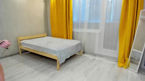 Snapshot of emily_gold1 chatting on 12/06/24, 08:26 My name is EMILY. Please say hello I like to chat with you. If you have requests or dirty talk please online show from 12/06/24, 08:26