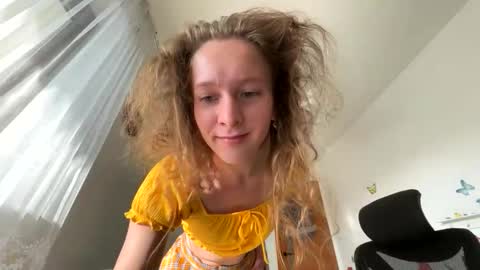 Emily  online show from 10/08/25, 07:28