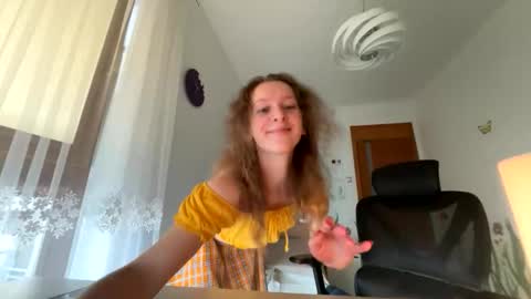 Emily  online show from 10/29/25, 11:23