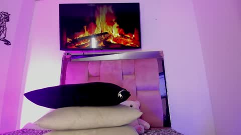 emily lady20  Independient modelIndependiente online show from 12/23/24, 04:50