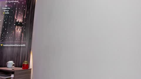 Snapshot of emily_layton chatting on 01/25/25, 12:59 Emily online show from 01/25/25, 12:59
