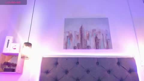 E M I L Y  online show from 03/01/25, 06:11