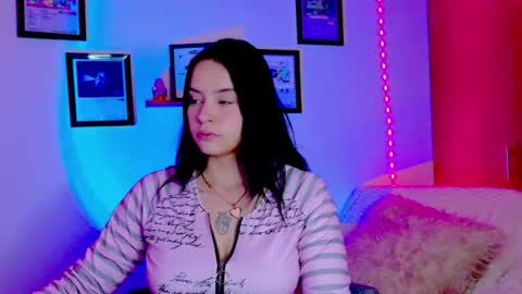 Emily Lindey online show from 07/23/26, 07:17
