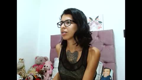 Emily online show from 01/04/25, 11:27
