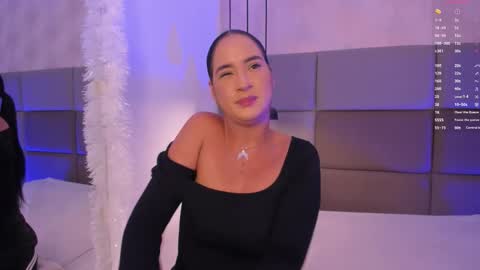emily_luve online show from 12/21/25, 02:13