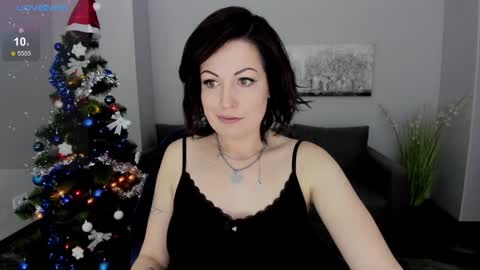 Emily online show from 12/28/24, 09:20