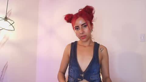     online show from 03/11/25, 02:40