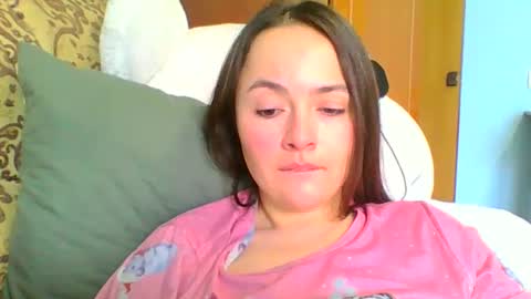 emily_morning_dew online show from 01/02/25, 07:01