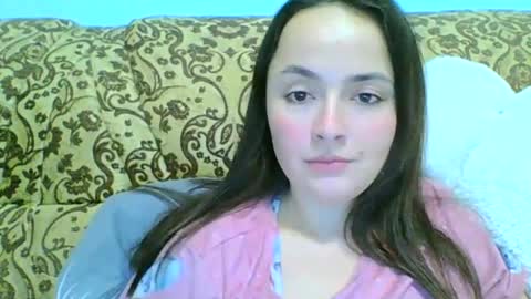 emily_morning_dew online show from 01/06/25, 07:24