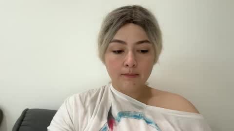 Snapshot of emily_morning_dew chatting on 09/30/25, 10:20 emily_morning_dew online show from 09/30/25, 10:20