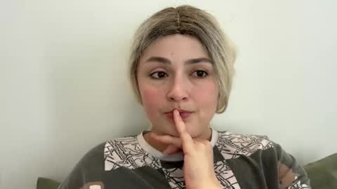 Snapshot of emily_morning_dew chatting on 11/01/25, 11:45 emily_morning_dew online show from 11/01/25, 11:45