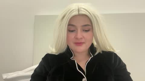 emily_morning_dew online show from 02/12/26, 02:56