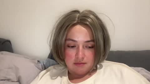 emily_morning_dew online show from 07/13/26, 06:33