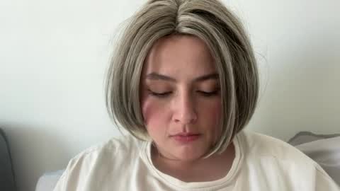 emily_morning_dew online show from 07/23/26, 12:25