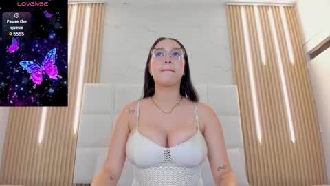 Snapshot of emily_nova_ chatting on 03/21/26, 11:48 emily_nova_ online show from 03/21/26, 11:48