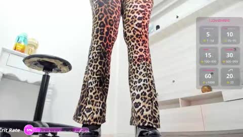 emili online show from 11/02/25, 01:19