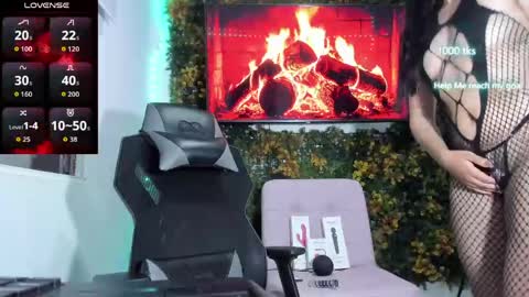 emily_palmeer online show from 05/18/26, 10:32