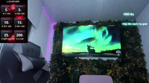 emily_palmeer online show from 06/08/26, 10:15