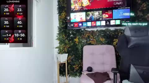 emily_palmeer online show from 06/21/26, 12:02