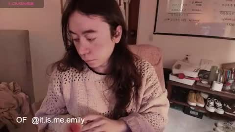 emily_pearl_ online show from 08/06/26, 11:12
