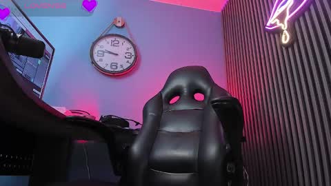Emily  online show from 12/10/24, 02:39