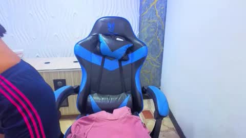       online show from 09/29/25, 02:55