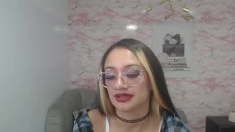 Emily online show from 03/08/25, 09:18